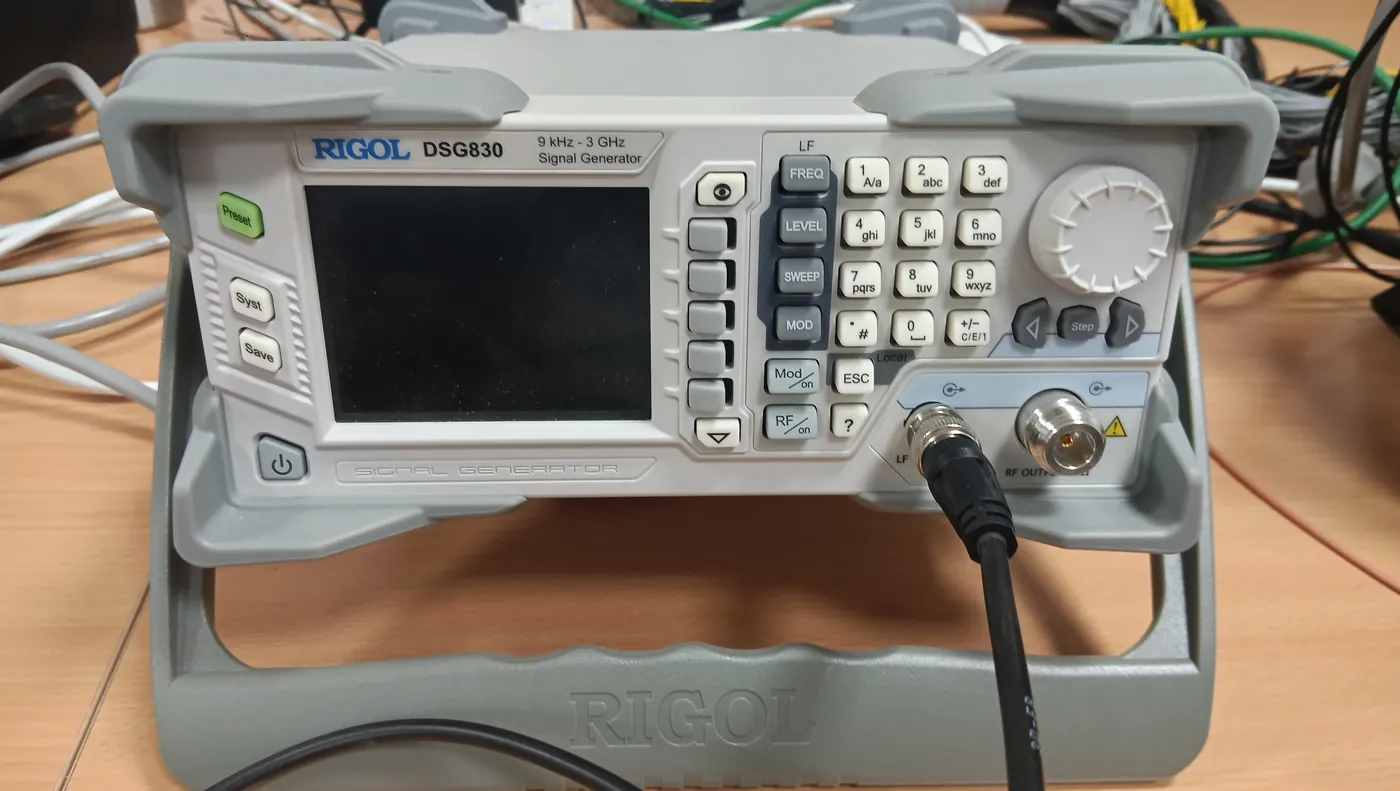 RF signal generator